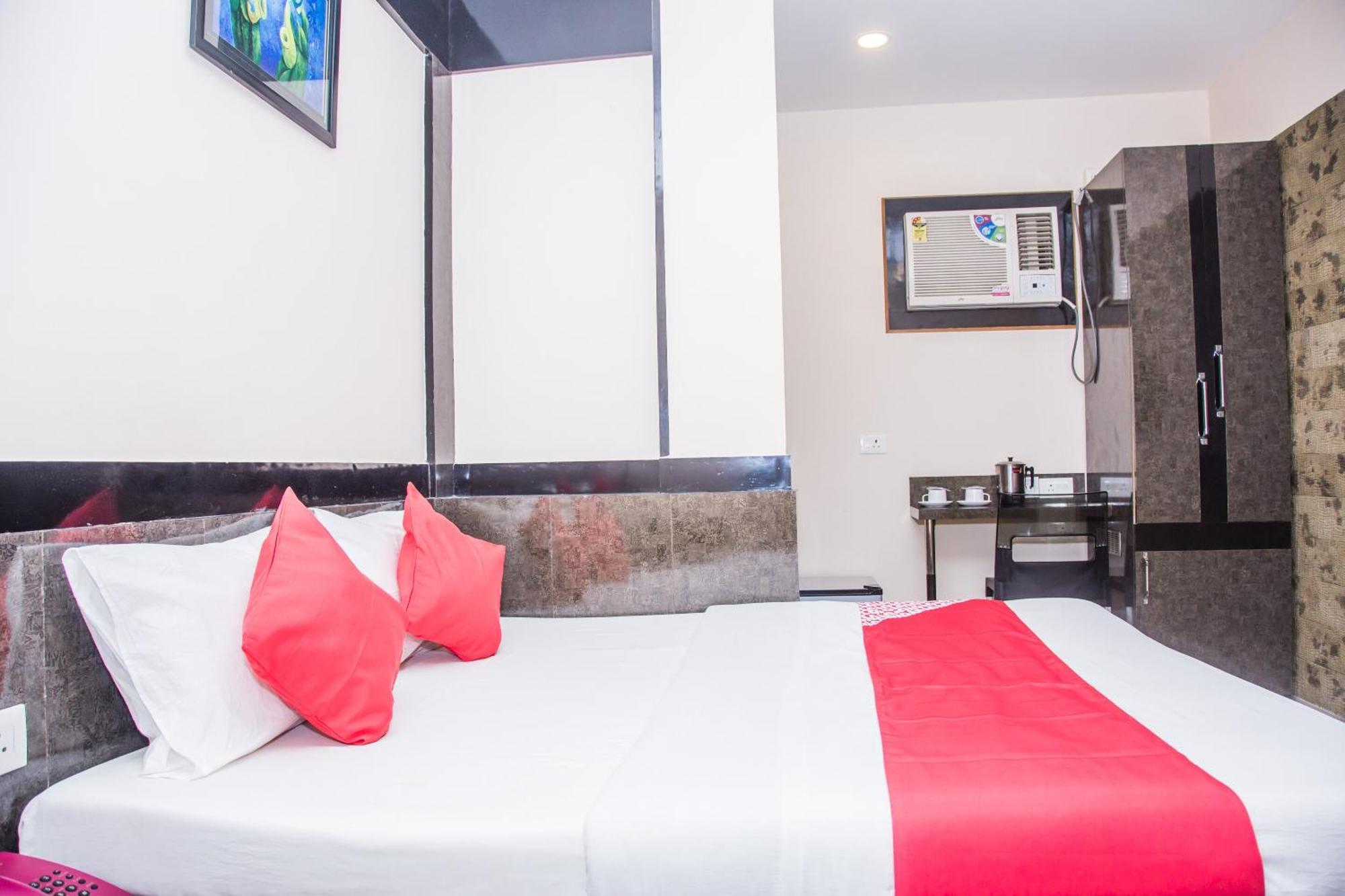 Oyo Hotel Executive Inn Agartala Extérieur photo